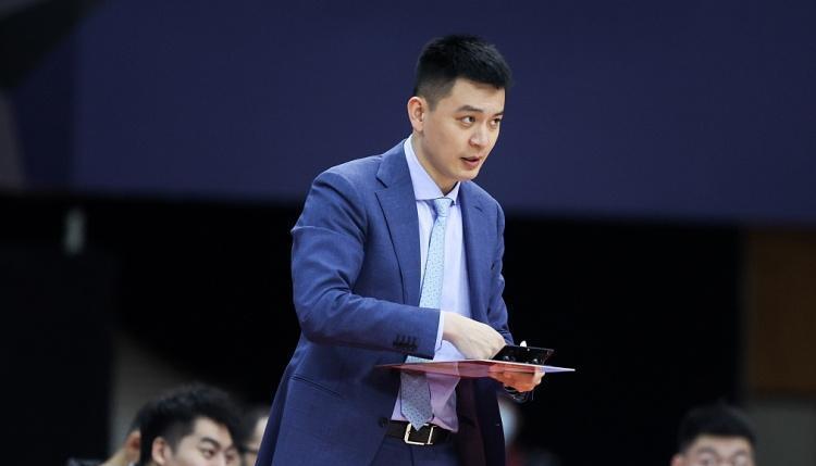 与辽宁球员 与辽宁球员