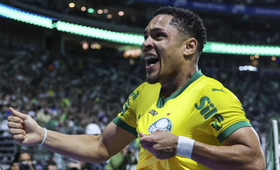 帕尔梅拉斯, 继续进球, 日讯